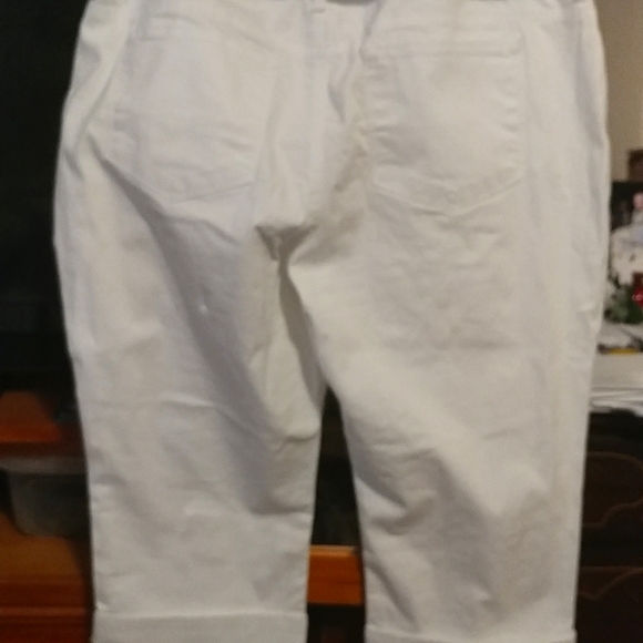 Lee Riders midrise Capri  size 22 Bright White - Picture 3 of 4